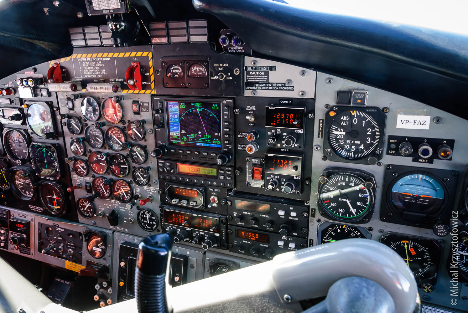 Twin Otter's Instruments