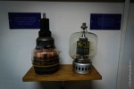 A capacitor and a transistor in the Radio Room of the Museum of Chilean Navy