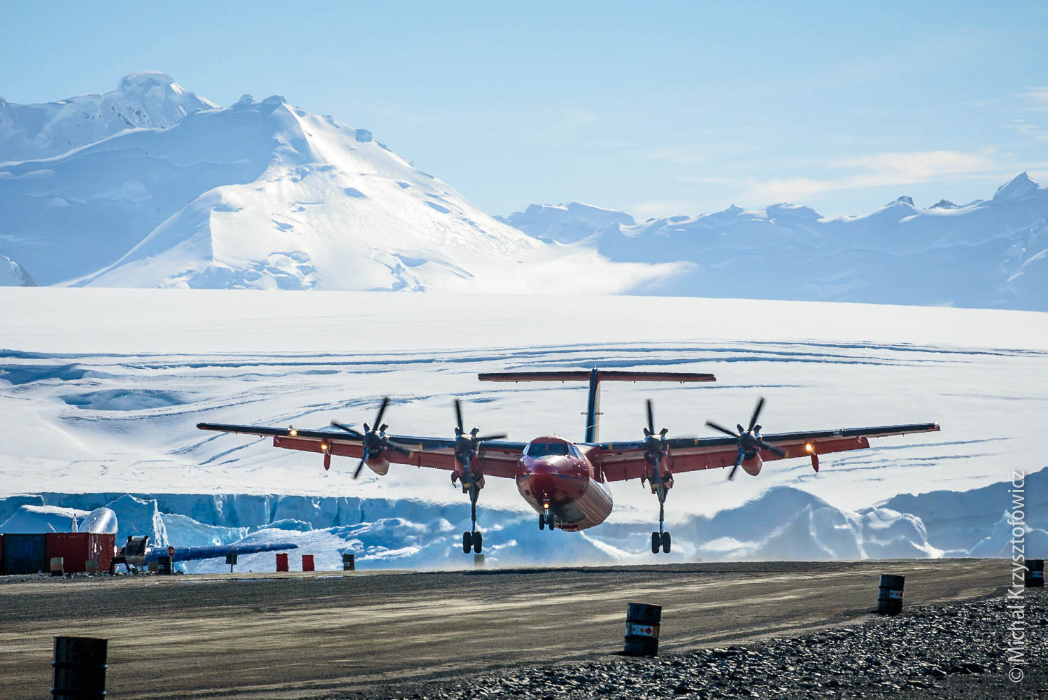 Dash 7 taking off from Rothera to Punta Arenas, Chile